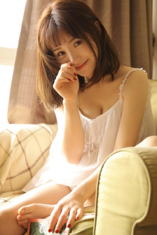 霹雳红唇